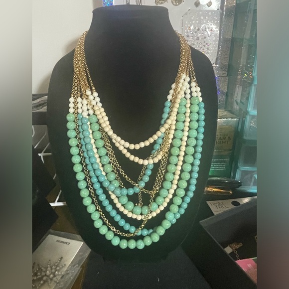 MIKE GOLD STATEMENT NECKLACE - Picture 1 of 1